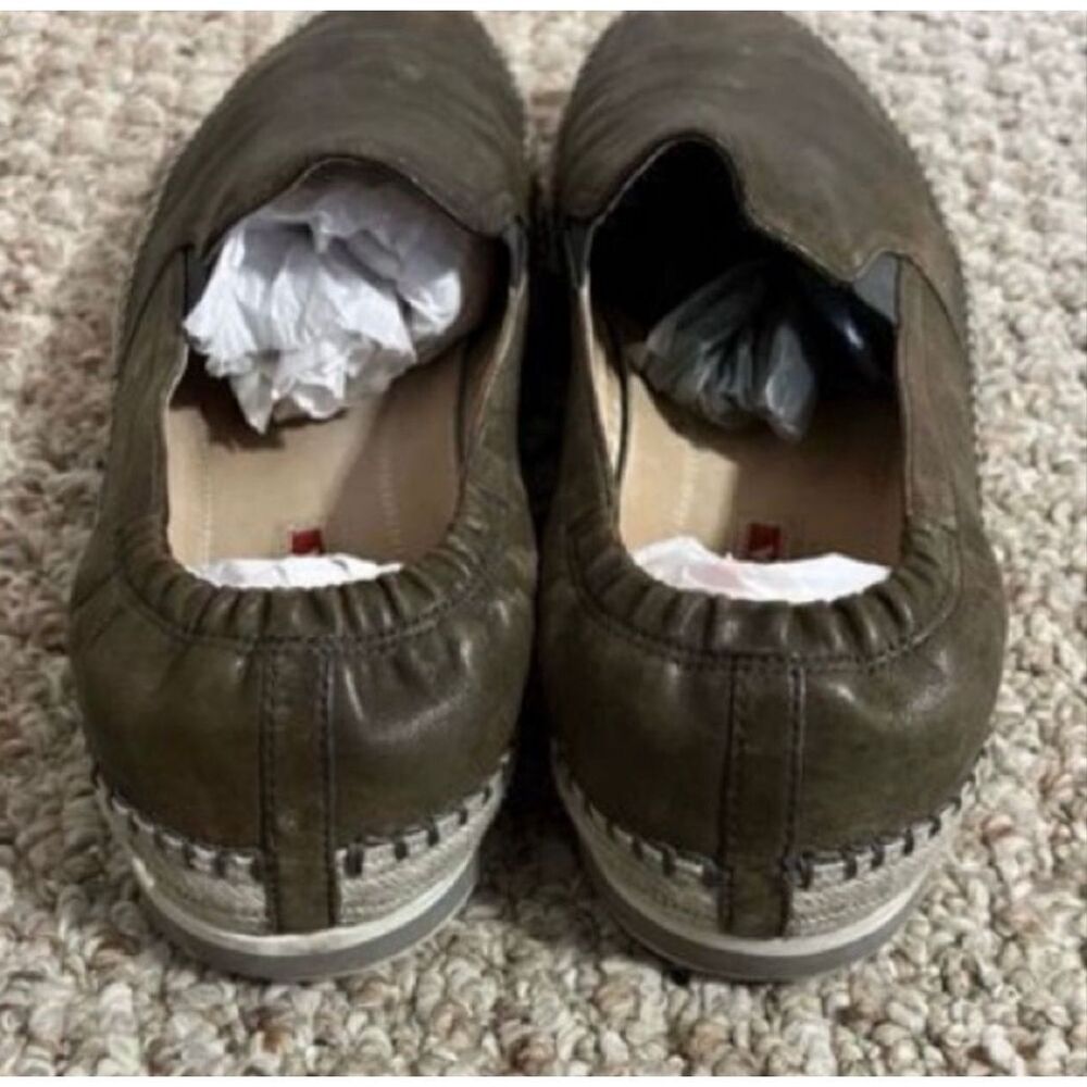 Prada Size 8 Slip On Espadrille Loafers Brown Leather Minimalist Old Money - Picture 6 of 11